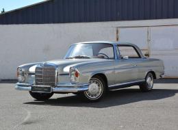 Mercedes-Benz SE 300SE Coupé 