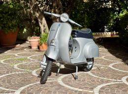 Scooter Vespa 50