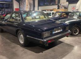 Jaguar Série - XJ 40