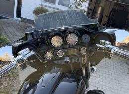 Moto Harley Davidson CVO Street Glide