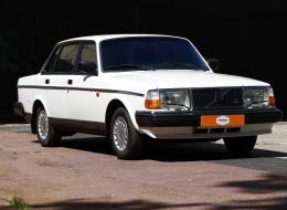 Volvo 240 GL
