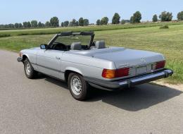 Mercedes-Benz SL 380
