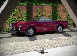 Alfa Roméo 2600 Spider Touring Superleggera