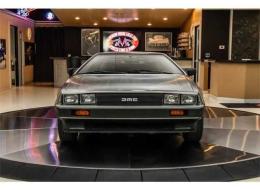 De Lorean DMC 12