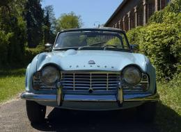 Triumph TR4 A - Surrey Top