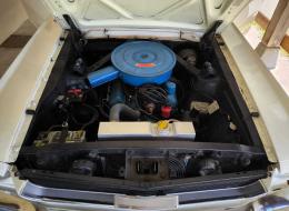Ford Mustang 4.7L V8 225ch (289 ci)