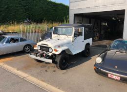 Toyota Land Cruiser FJ40