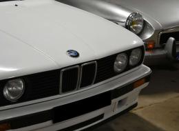 BMW Série 3 E30 320i