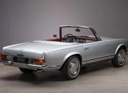 Mercedes-Benz SL 280 Pagode