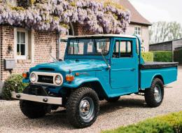 Toyota FJ 45