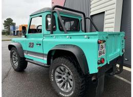 LandRover Defender 90