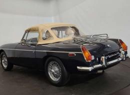 MG B