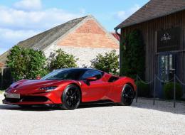 Ferrari SF 90 Peinture Atelier *Rosso Coburn* 