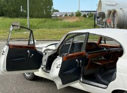 Jaguar MK 10 3.8