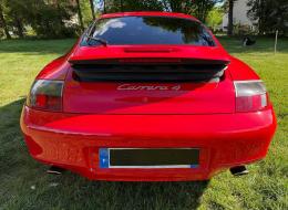 Porsche 996 Carrera 4