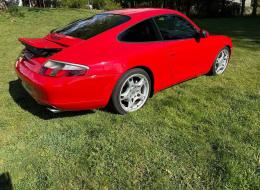 Porsche 996 Carrera 4