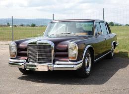 Mercedes-Benz 600  Limousine