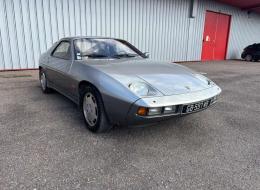 Porsche 928 V8