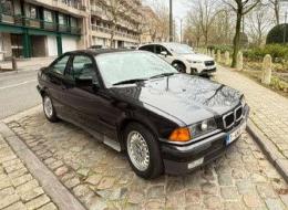 BMW Série 3 320i Coupé