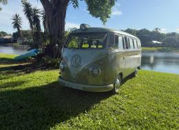Volkswagen Combi MANGO BUS