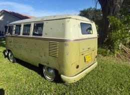 Volkswagen Combi MANGO BUS