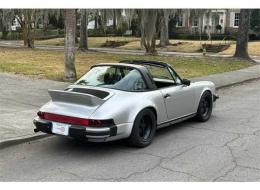 Porsche 911 SC Targa