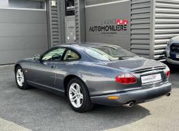 Jaguar XK8 X100 4.2 Coup&eacute; V8
