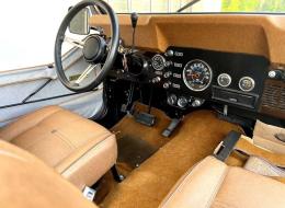 Jeep CJ 7 Golden Eagle V8 BA