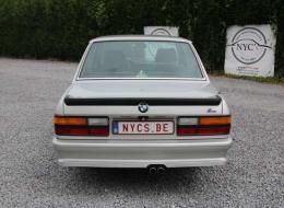BMW M5 E28 535i