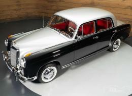 Mercedes-Benz Ponton 220 A Cabriolet