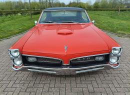 Pontiac GTO V8 6.6 L