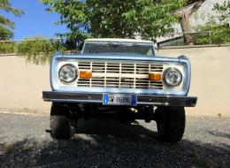 Ford Bronco V8 5.0 L