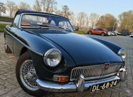 MG B