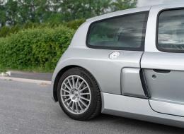 Renault Clio V6