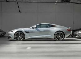Aston Martin Vanquish Centenary *Entretien 100% Aston Martin*
