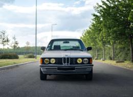BMW Série 3 323i coupé
