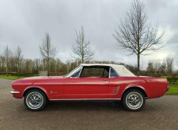 Ford Mustang Cabriolet