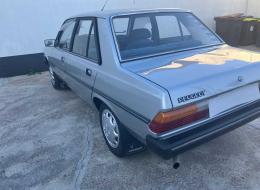 Peugeot 305 GR