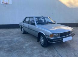 Peugeot 305 GR