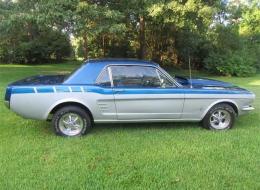 Ford Mustang V8 Coupé