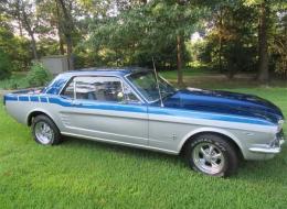 Ford Mustang V8 Coupé