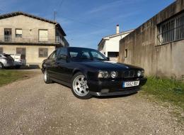 BMW M5 (E34) 