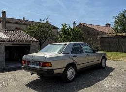 Mercedes-Benz 190 E 190 E