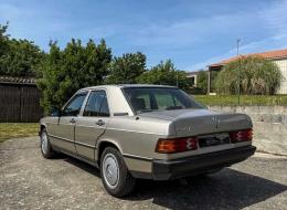 Mercedes-Benz 190 E 190 E