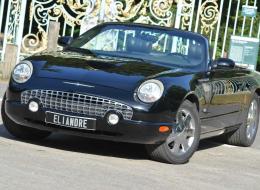 Ford Thunderbird 3.9 V8
