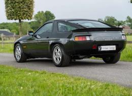 Porsche 928 S