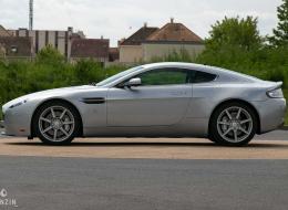 Aston Martin Vantage Sportshift