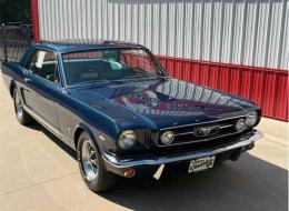 Ford Mustang V8 GT