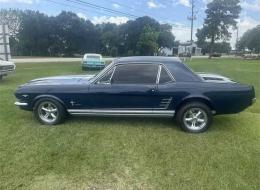 Ford Mustang V8 Coupé