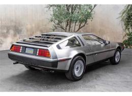 De Lorean DMC - 12